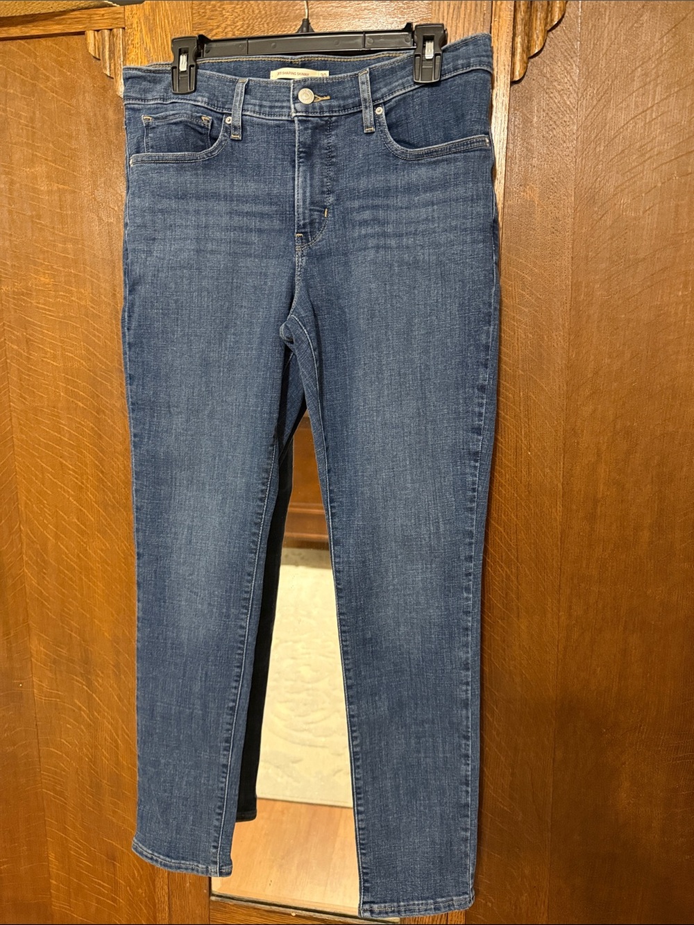 Levi’s Women's Mid-Rise Blue Skinny Jeans